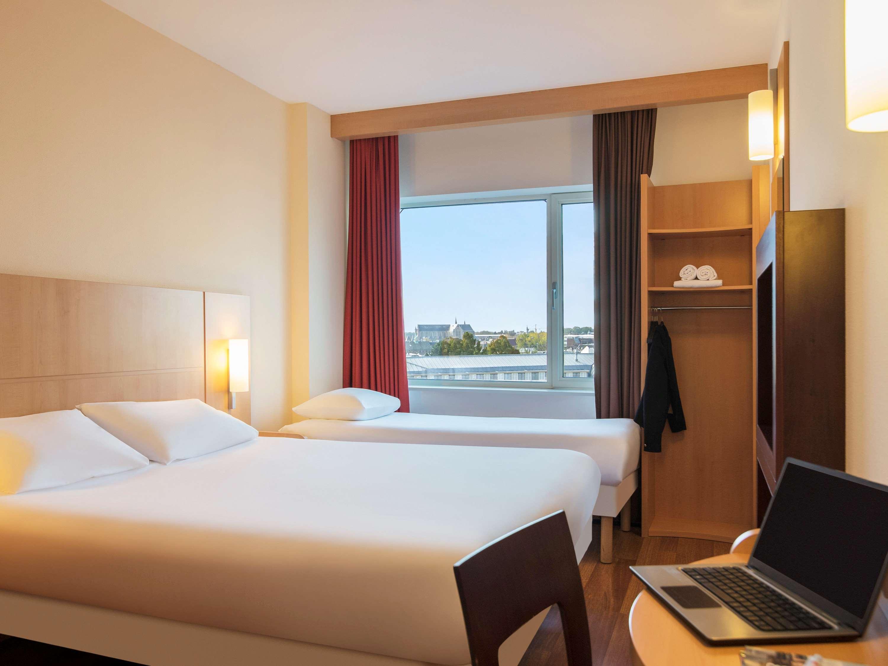 Ibis Leiden Centre Hotel Exterior photo